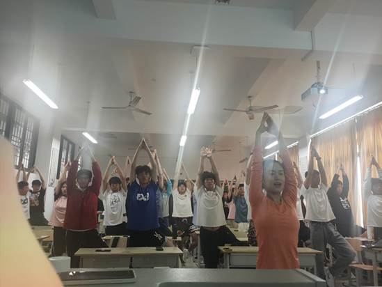 7b8716ff5edf0f37b87c52a5ffc9857